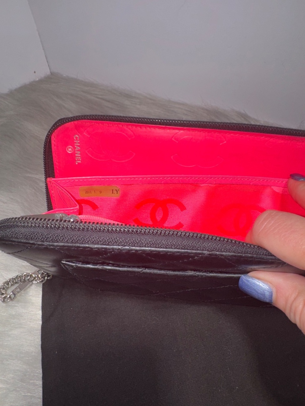 Chanel Cambon Black Quilted Leather Organizer~EUC - Picture 6 of 8